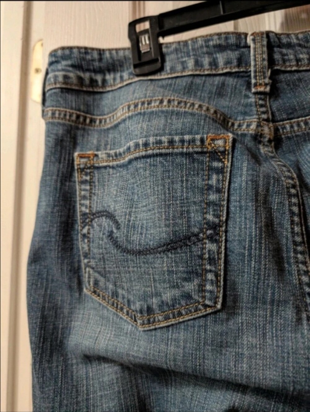 Levi Strauss Signature Women's Bootcut Jeans Size 12 Short Medium Wash Stretch - Picture 11 of 14